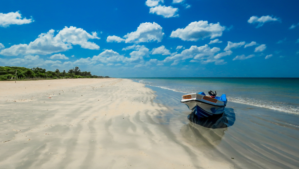 Beach in Trincomalee, Sri Lanka